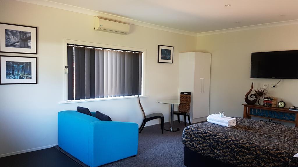 Suites On Avon York Bagian luar foto