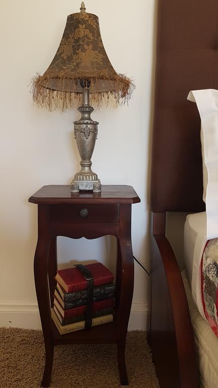 Suites On Avon York Bagian luar foto