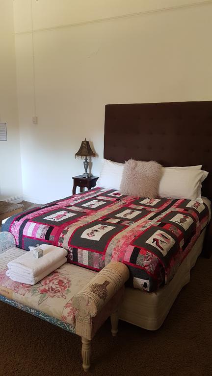 Suites On Avon York Bagian luar foto
